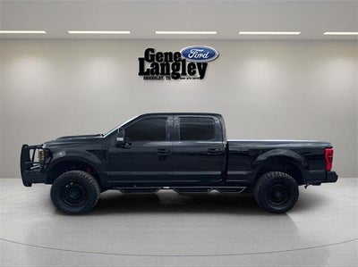 2019 Ford F-250 Super Duty 4X4 Lariat 4DR Crew Cab 8 FT. LB Pickup
