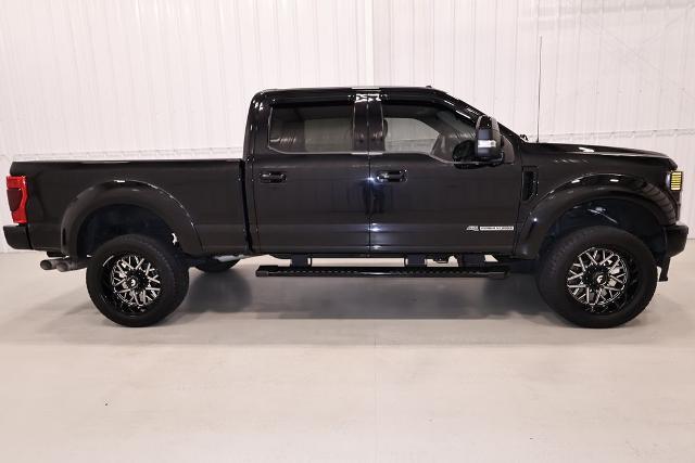 2020 Ford F-250 Super Duty Lariat — photo 1 of 24