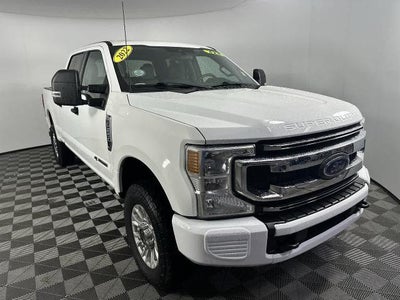 2022 Ford F-250 Super Duty 4X4 XLT 4DR Crew Cab 6.8 FT. SB Pickup