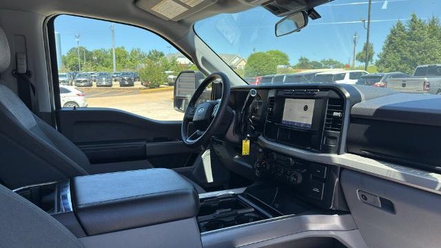 2024 Ford F-250 Super Duty XLT