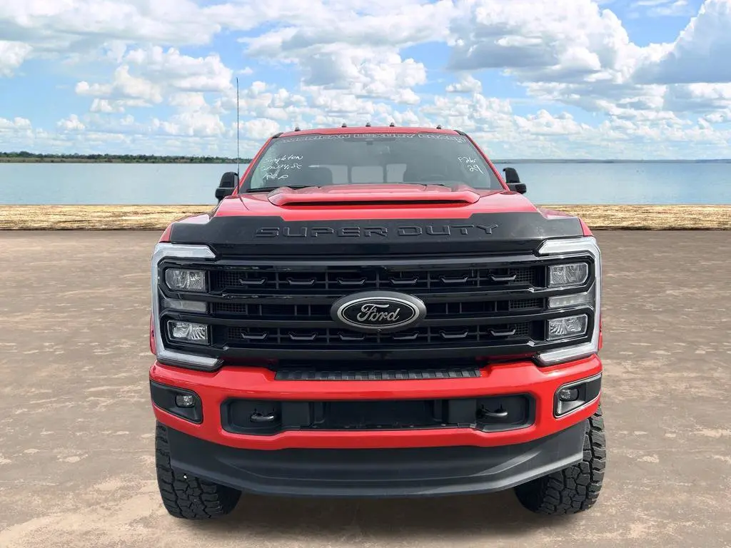 2024 Ford F-250 - $79,998