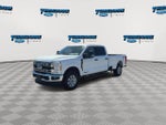 2024 F-250 Super Duty Thumbnail 4