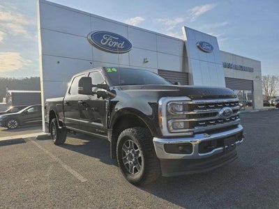 2024 Ford F-250 Super Duty 4X4 Lariat 4DR Crew Cab 8 FT. LB Pickup
