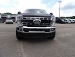 2025 F-250 Super Duty Thumbnail 3