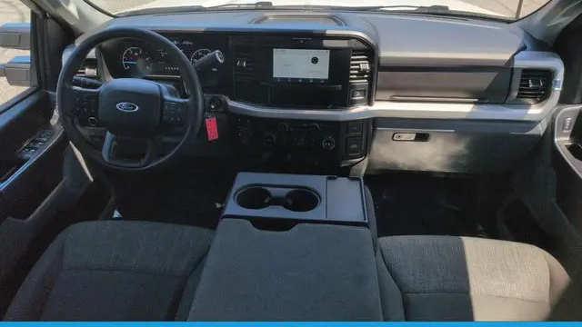 2025 Ford F-250 Super Duty XLT