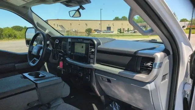 2025 Ford F-250 Super Duty XLT