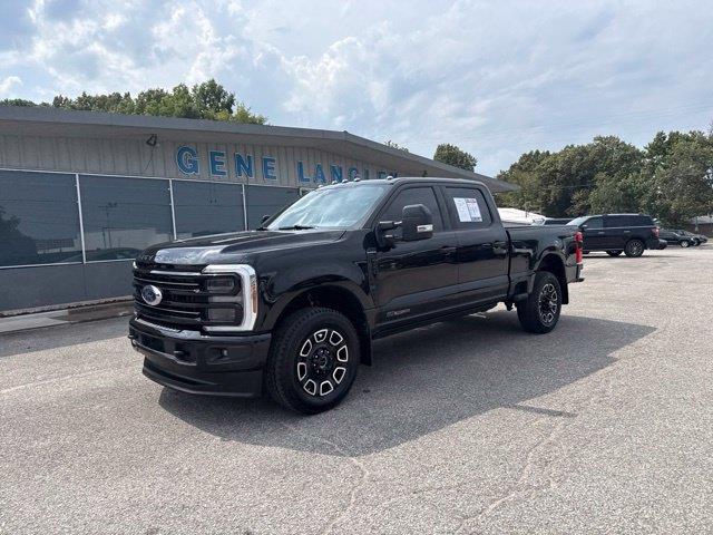 2025 Ford F-250 - $82,599