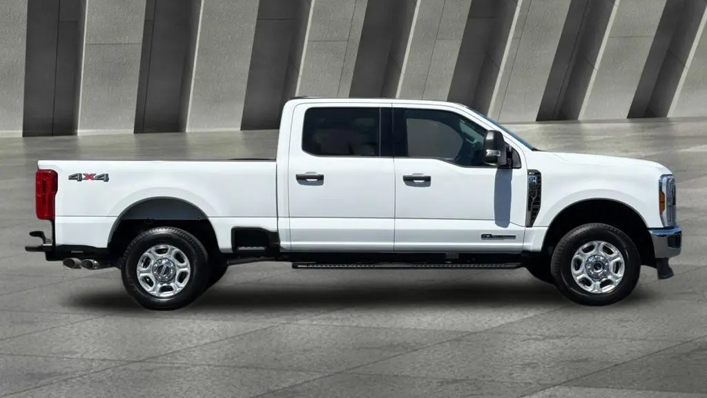 2025 Ford F-250 Super Duty XLT