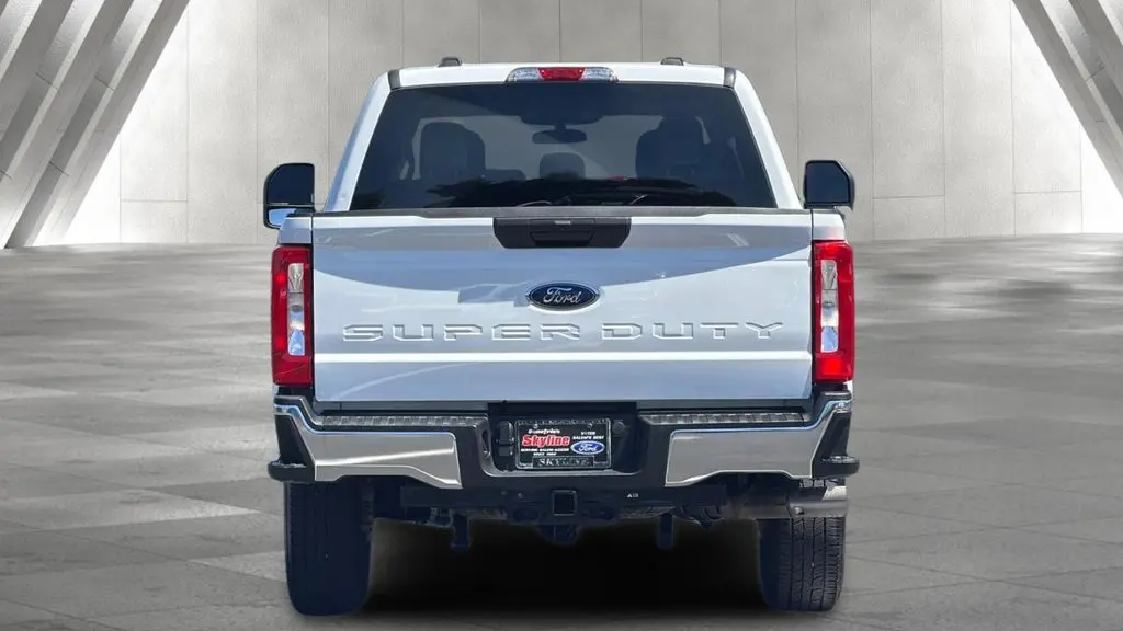 2025 Ford F-250 Super Duty XLT