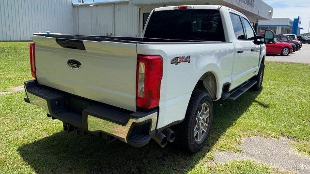 2025 Ford F-250 Super Duty XLT