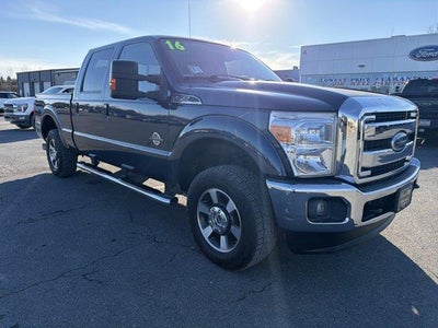 2016 Ford F-250 Super Duty 4X4 Lariat 4DR Crew Cab 6.8 FT. SB Pickup