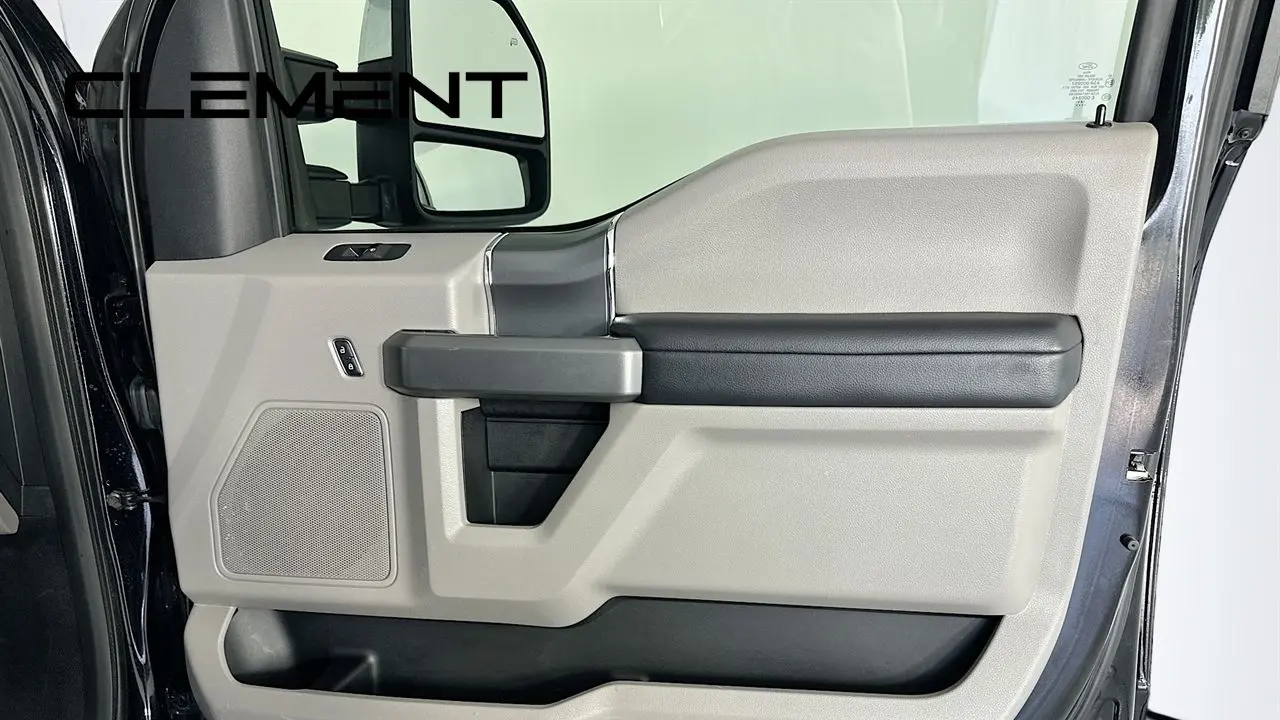 2017 Ford F-250 Super Duty XLT