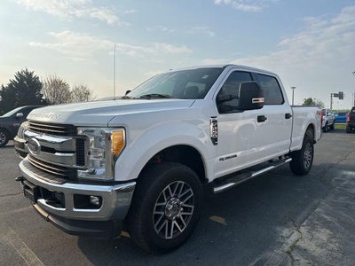 2017 Ford F-250 Super Duty 4X4 King Ranch 4DR Crew Cab 6.8 FT. SB Pickup