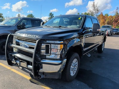 2017 Ford F-250 Super Duty 4X4 XLT 4DR Crew Cab 8 FT. LB Pickup
