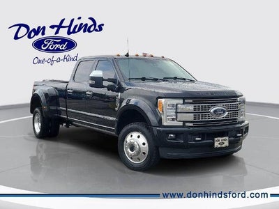 2017 Ford F-250 Super Duty 4X4 King Ranch 4DR Crew Cab 8 FT. LB Pickup