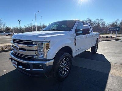 2018 Ford F-250 Super Duty 4X4 Lariat 4DR Crew Cab 8 FT. LB Pickup