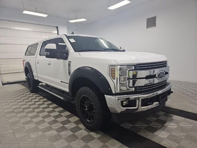2019 Ford F-250 Super Duty 4X4 Lariat 4DR Crew Cab 8 FT. LB Pickup