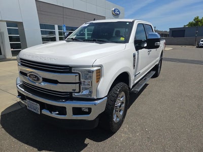 2019 Ford F-250 Super Duty 4X4 Platinum 4DR Crew Cab 8 FT. LB Pickup