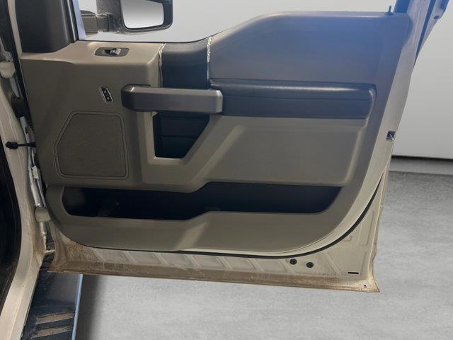 2021 Ford F-250 - $42,495