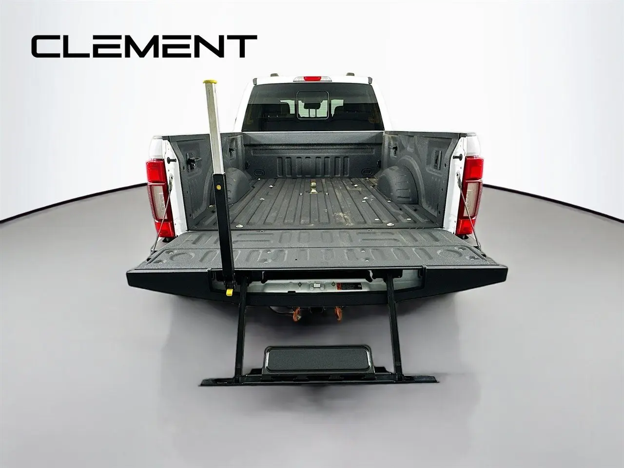 2022 Ford F-250 - $59,682