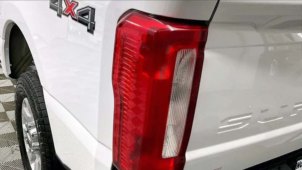 2024 Ford F-250 Super Duty XLT