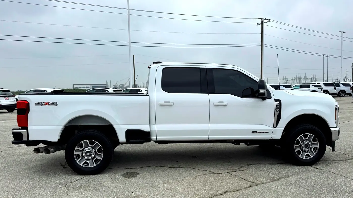 2024 Ford F-250 Super Duty Platinum