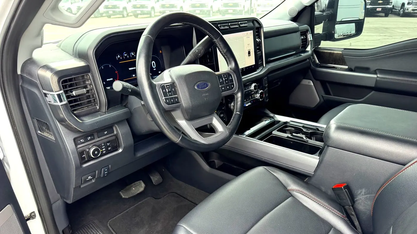 2024 Ford F-250 Super Duty Platinum
