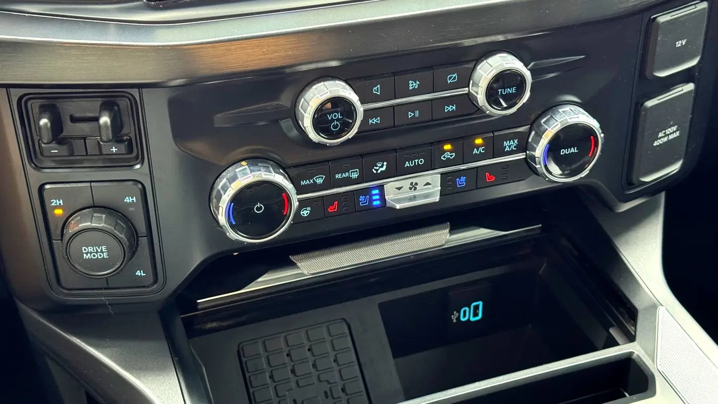 2024 Ford F-250 Super Duty Platinum