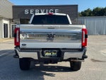 2025 F-250 Super Duty Thumbnail 4
