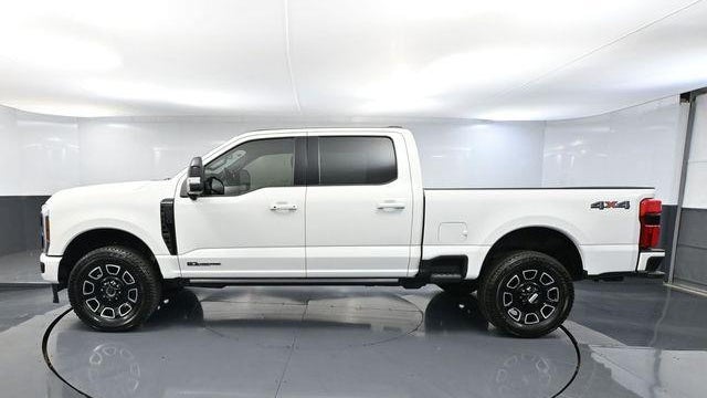 2025 Ford F-250 Super Duty Platinum