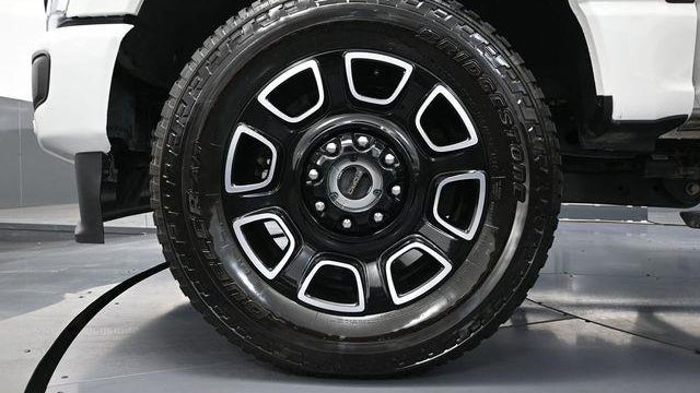 2025 Ford F-250 Super Duty Platinum