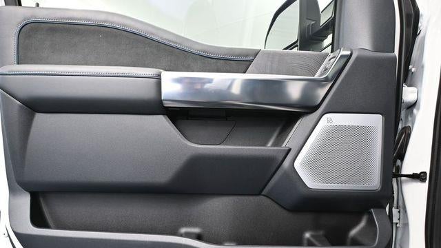 2025 Ford F-250 Super Duty Platinum
