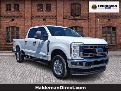 2025 Ford F-250 Super Duty 4X4 XLT 4DR Crew Cab 6.8 FT. SB Pickup