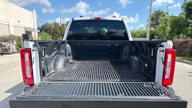 2025 Ford F-250 Super Duty Lariat