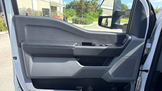 2025 Ford F-250 Super Duty Lariat