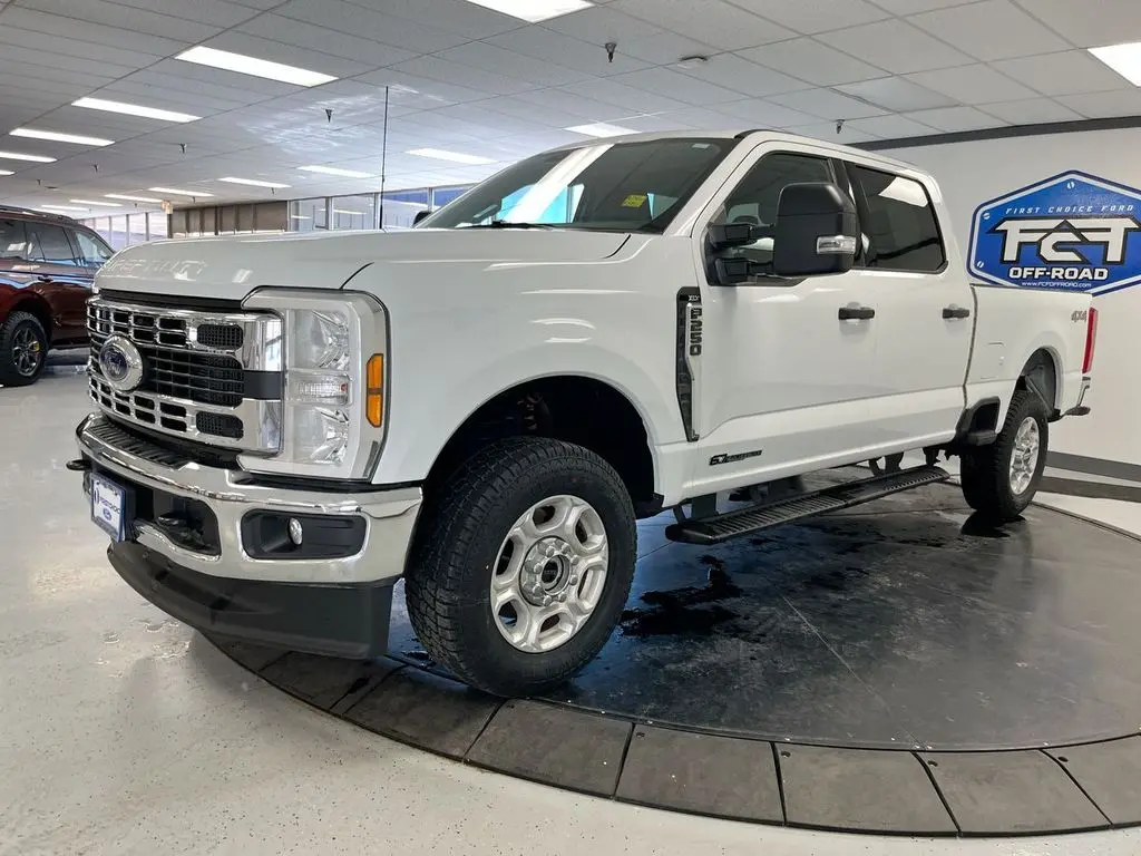 2025 Ford F-250 - $49,600