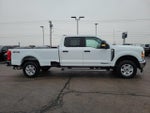 2025 F-250 Super Duty Thumbnail 3