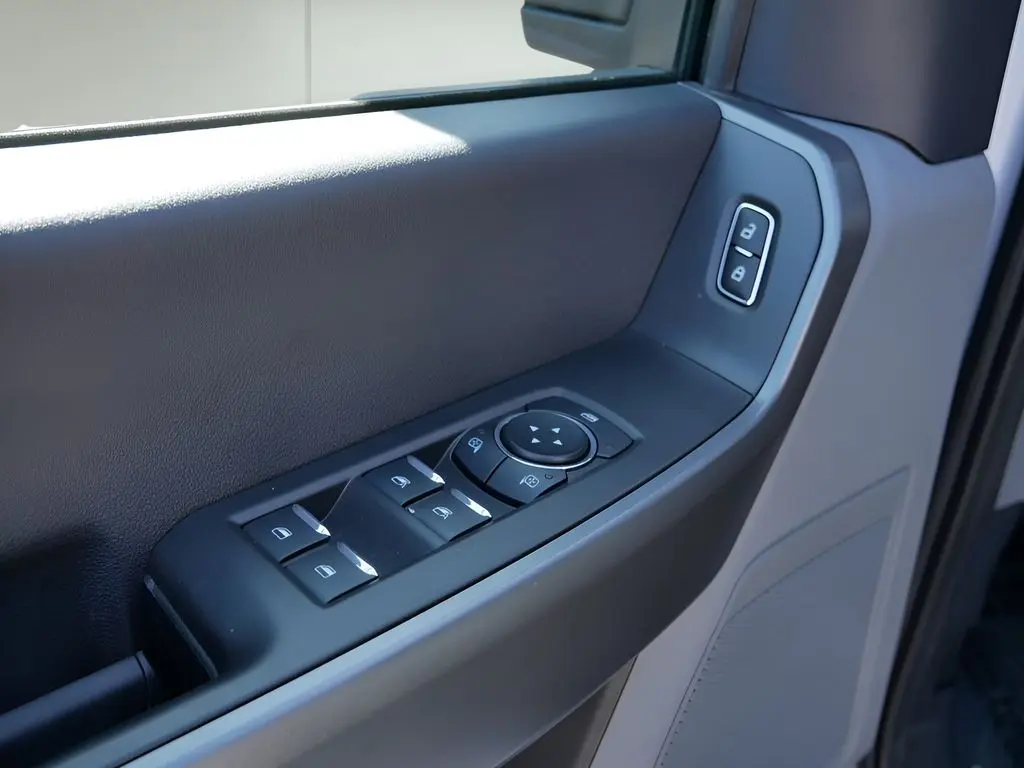 2026 Ford F-250 - $62,348