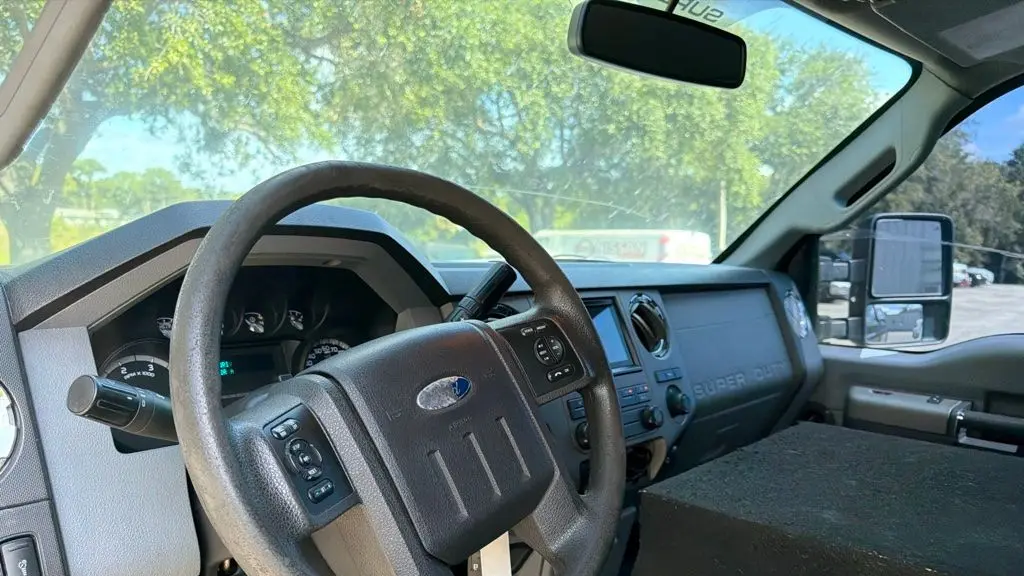 2012 Ford F-250 Super Duty XL
