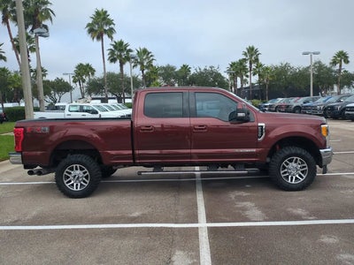 2017 Ford F-250 Super Duty 4X4 Lariat 4DR Crew Cab 6.8 FT. SB Pickup