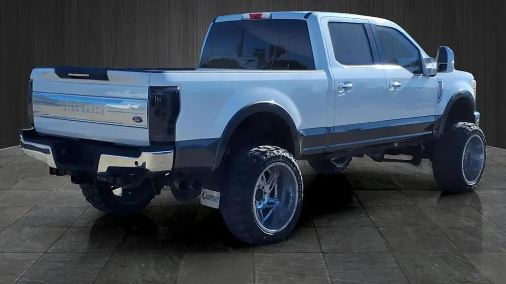 2017 Ford F-250 Super Duty XLT