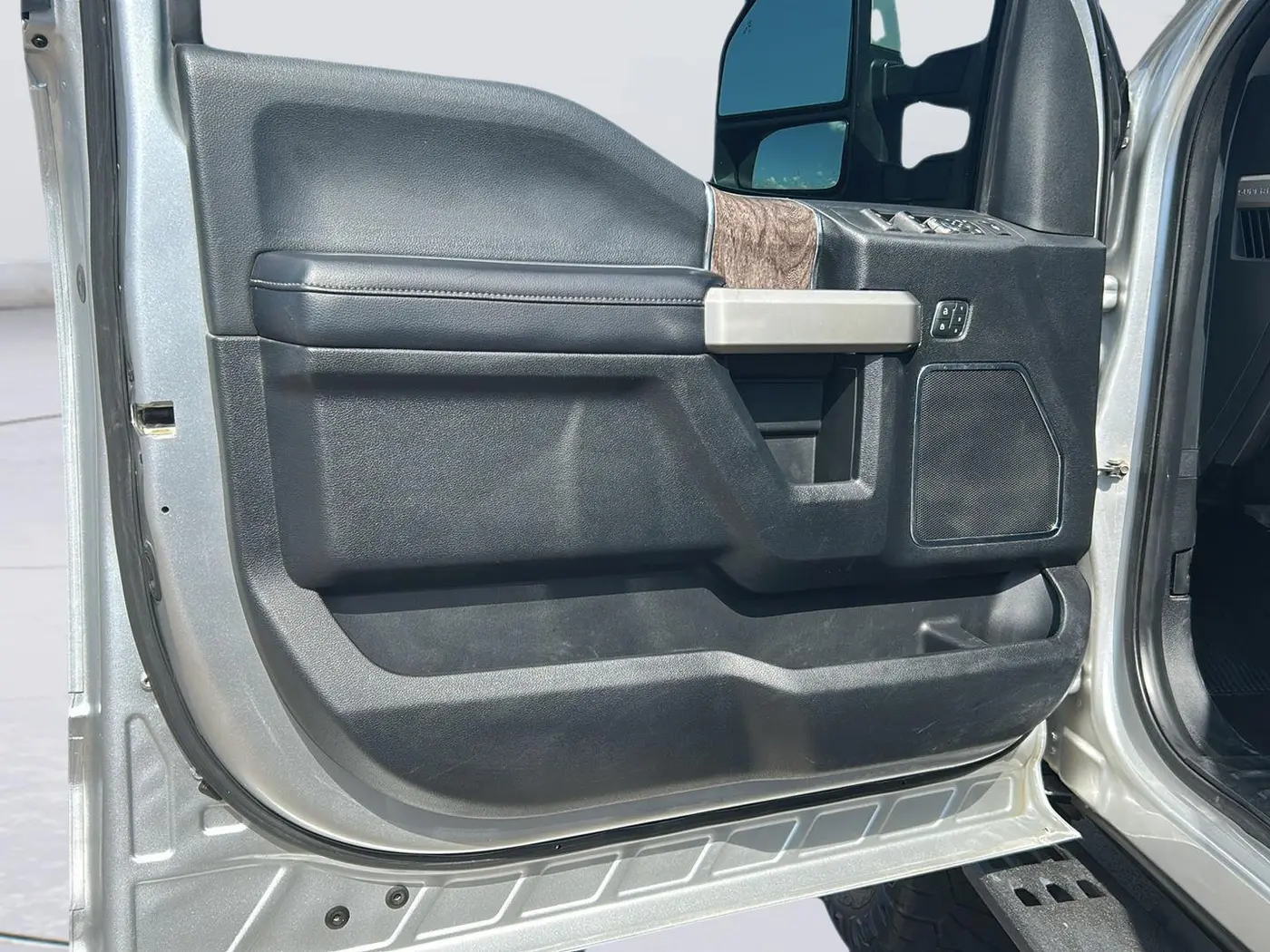 2017 Ford F-250 - $38,125