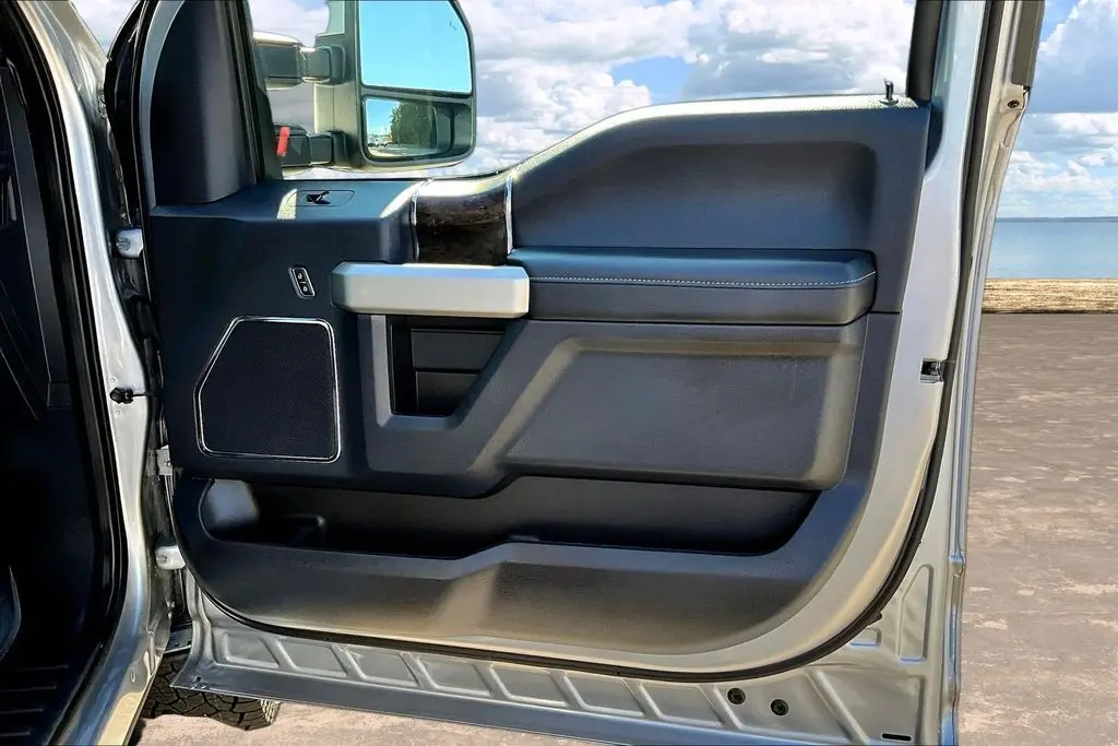 2022 Ford F-250 - $65,650