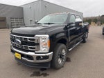 2023 F-250 Super Duty Thumbnail 1