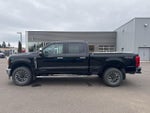 2023 F-250 Super Duty Thumbnail 2
