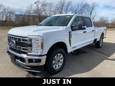 2024 Ford F-250 Super Duty 4X4 XLT 4DR Crew Cab 6.8 FT. SB Pickup