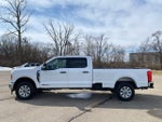 2024 F-250 Super Duty Thumbnail 2