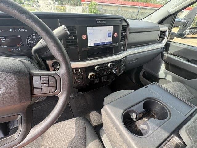 2025 Ford F-250