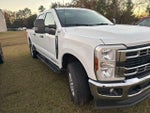 2025 F-250 Super Duty Thumbnail 4