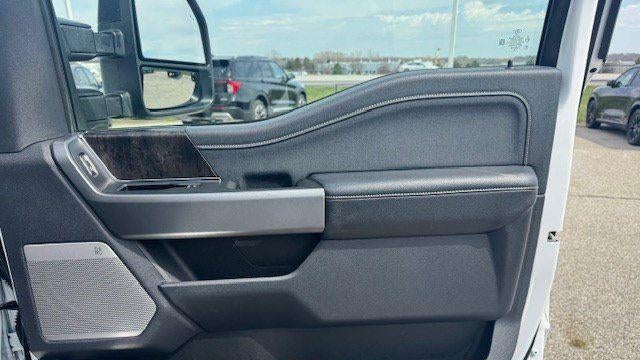 2025 Ford F-250 Super Duty Lariat